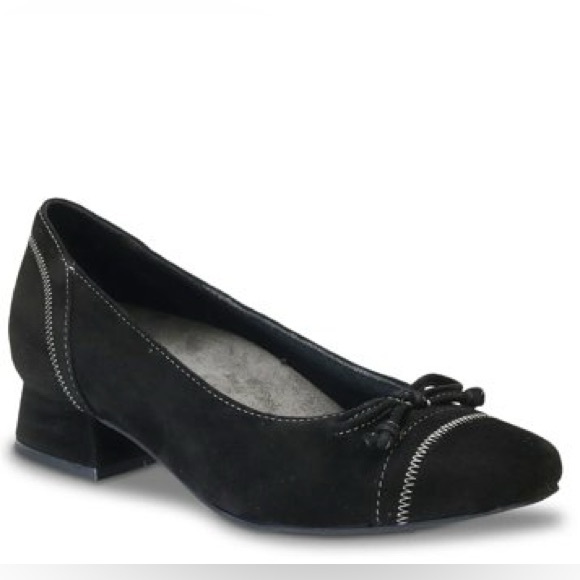 David Tate Shoes - David Tate Heritage black suede square toe pump with block heel 7.5 W